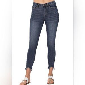 Judy Blue Dark Wash Ankle Jeans EUC Size 3 - 26 Waist (30 Stretch) - 26 Inseam